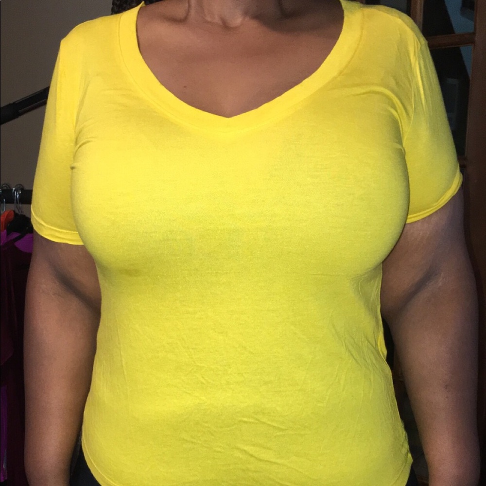 Forever 21 yellow v neck tee